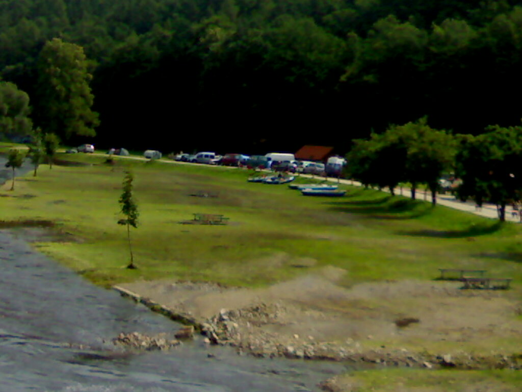 04072009158